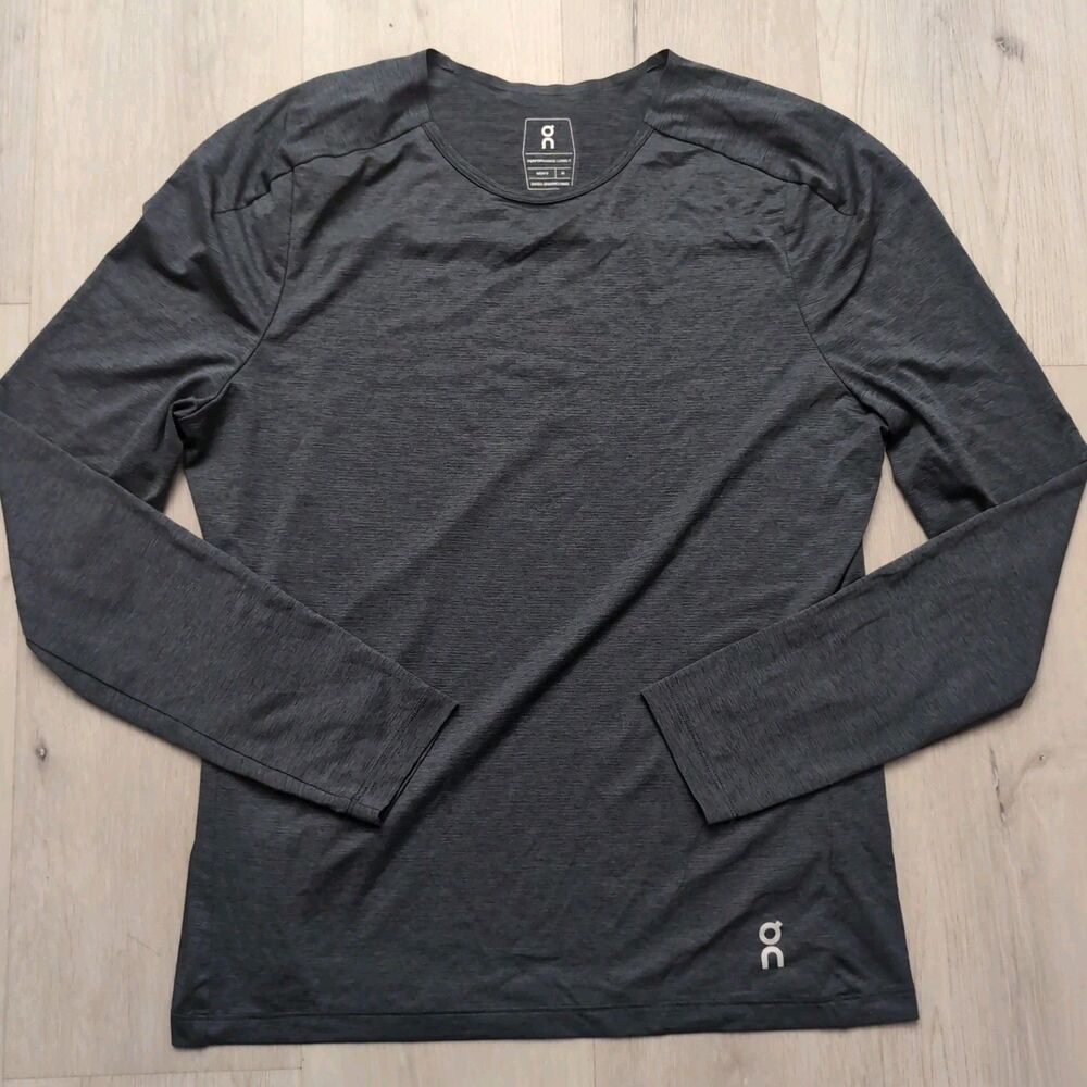 On Running On Core T Shirt Mens Medium Dark Charcoal Gry Long Sleeve Performance